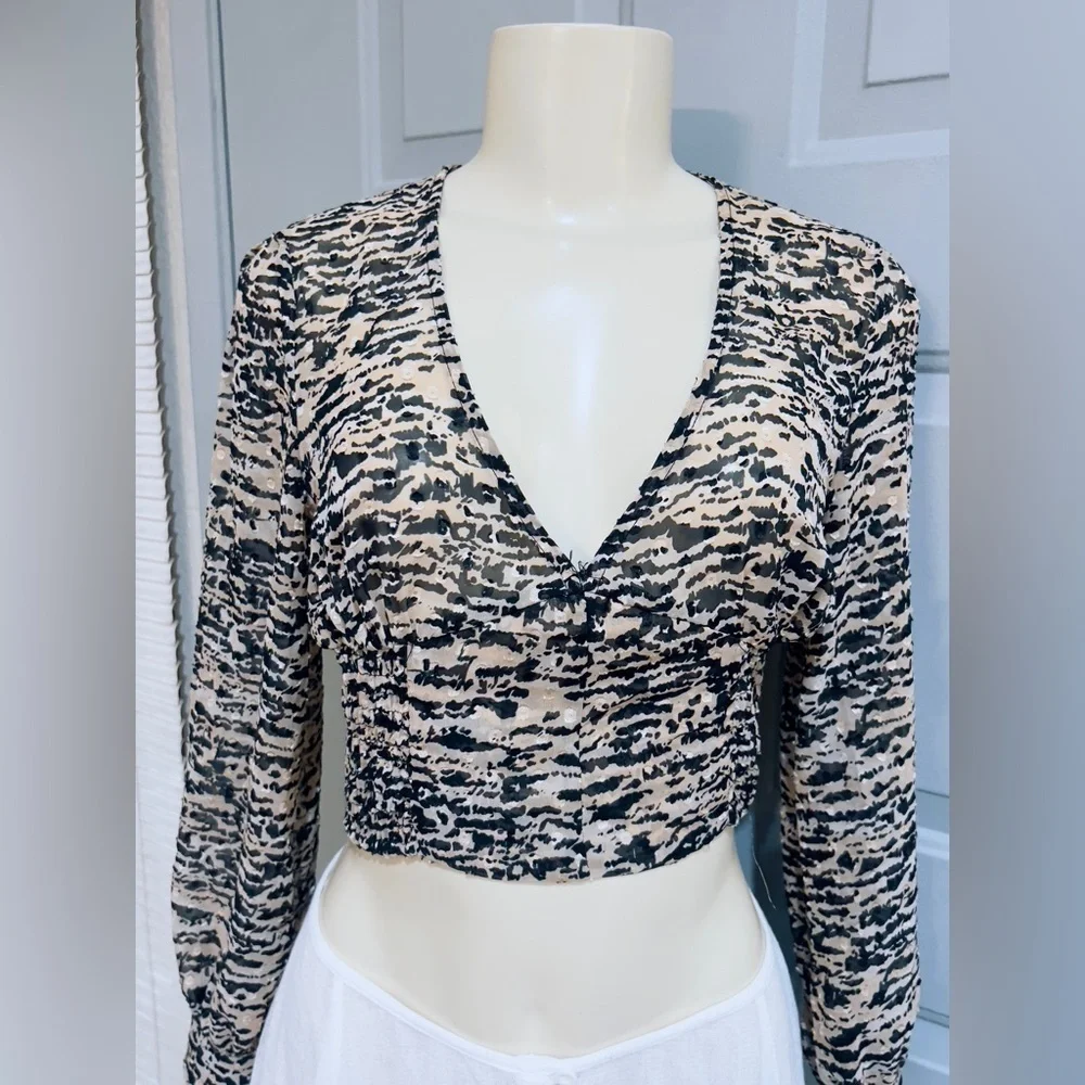 Zara brand size XS Stylish Black and Tan Crop Top